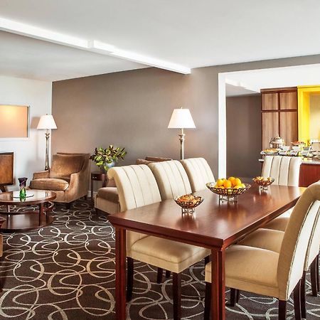 Sheraton Harrisburg Hershey Hotel Екстер'єр фото