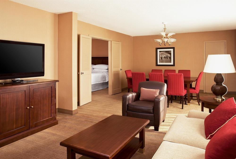 Sheraton Harrisburg Hershey Hotel Екстер'єр фото