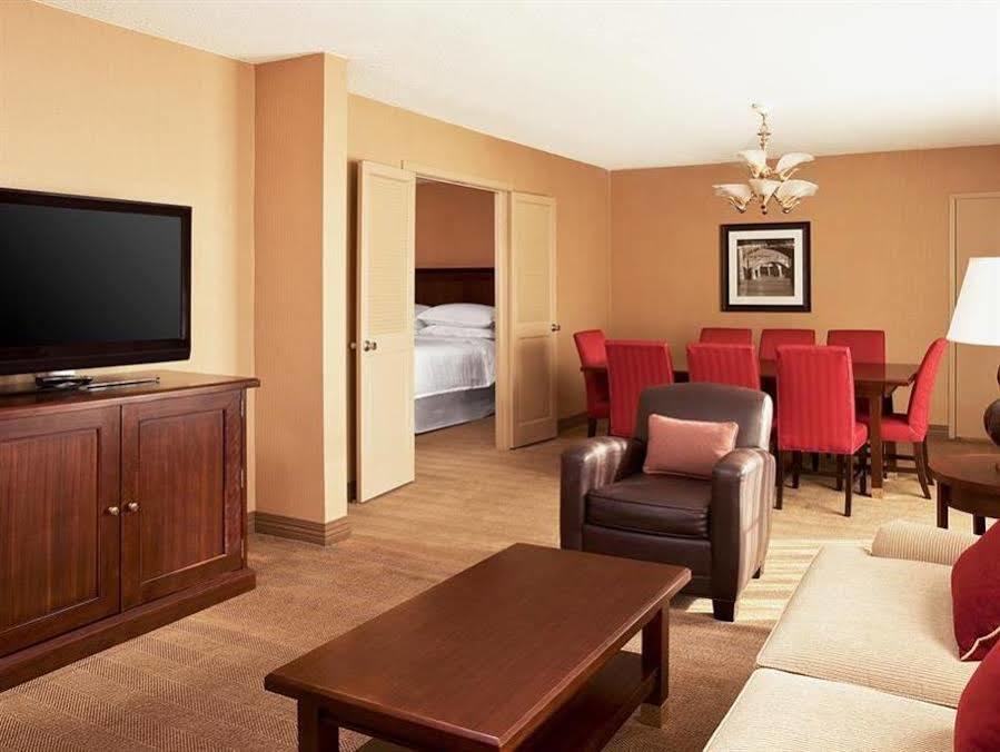 Sheraton Harrisburg Hershey Hotel Екстер'єр фото